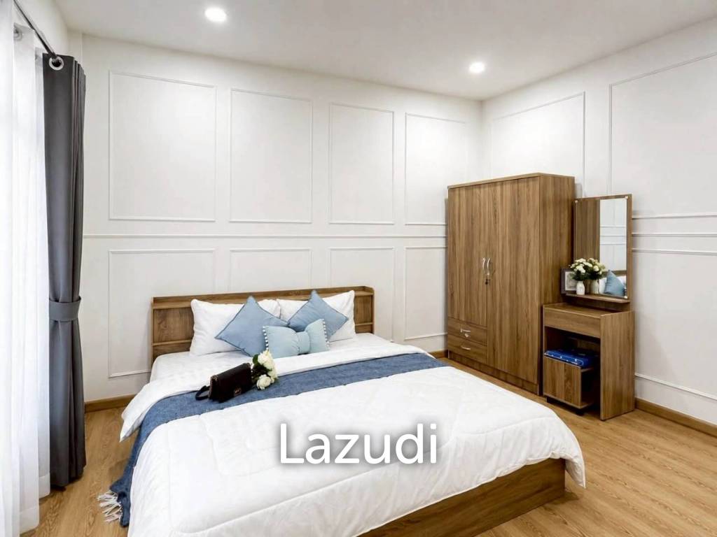Newly Renovated Townhouse for Rent at Chatkaew 9