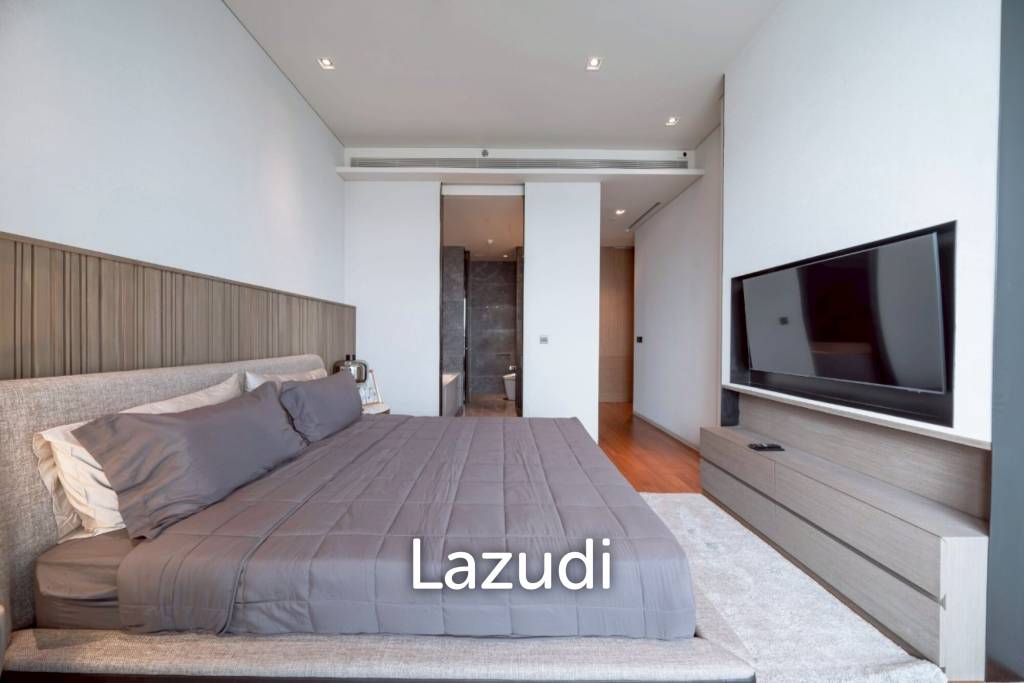 160 sqm riverfront 2-bedroom condo Banyan Tree Residences Khlong San Bangkok