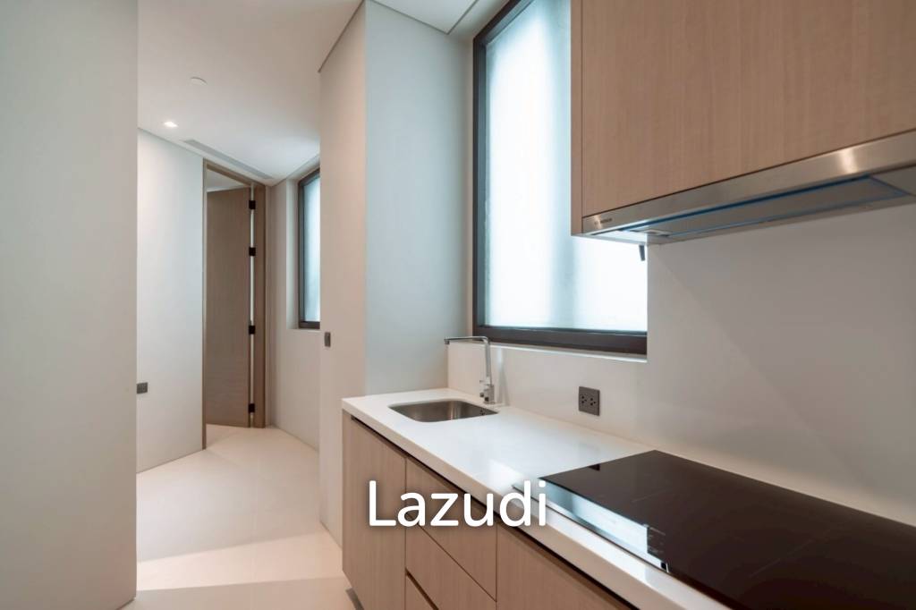 160 sqm riverfront 2-bedroom condo Banyan Tree Residences Khlong San Bangkok