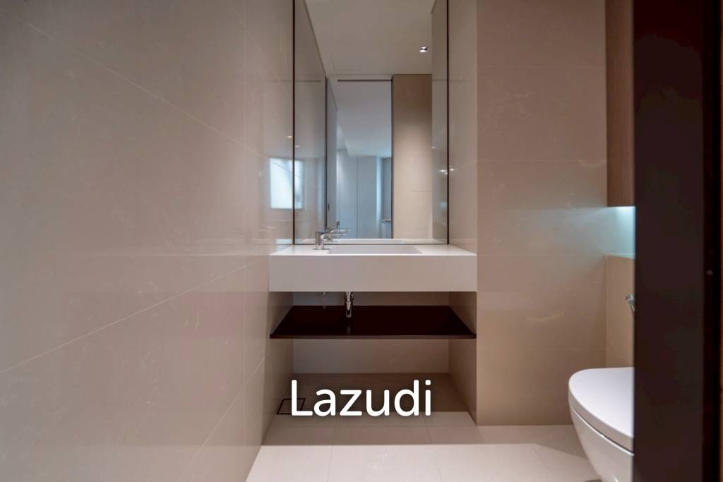 160 sqm riverfront 2-bedroom condo Banyan Tree Residences Khlong San Bangkok
