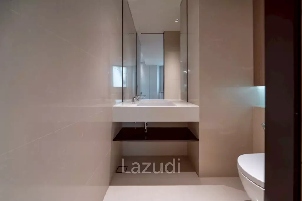 160 sqm riverfront 2-bedroom condo Banyan Tree Residences Khlong San Bangkok