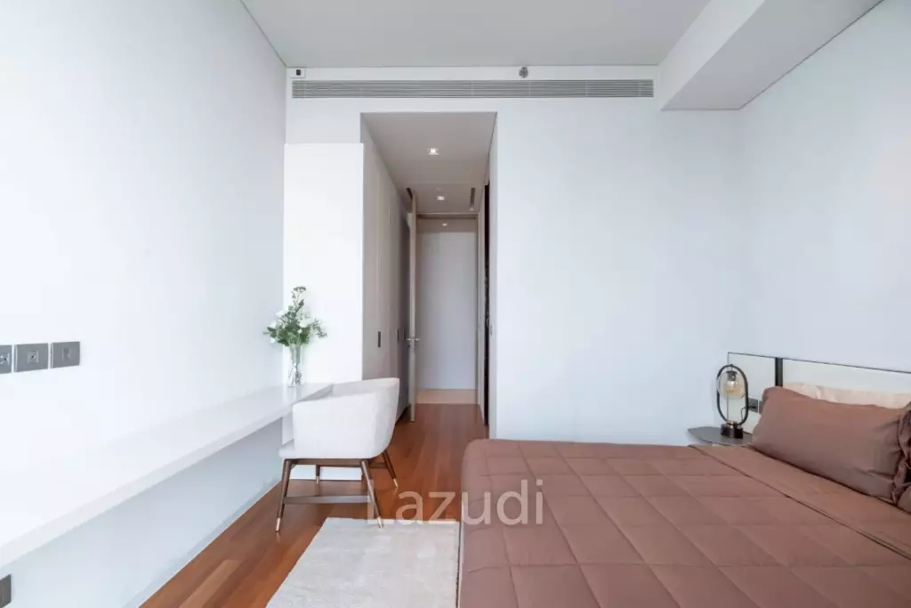 160 sqm riverfront 2-bedroom condo Banyan Tree Residences Khlong San Bangkok