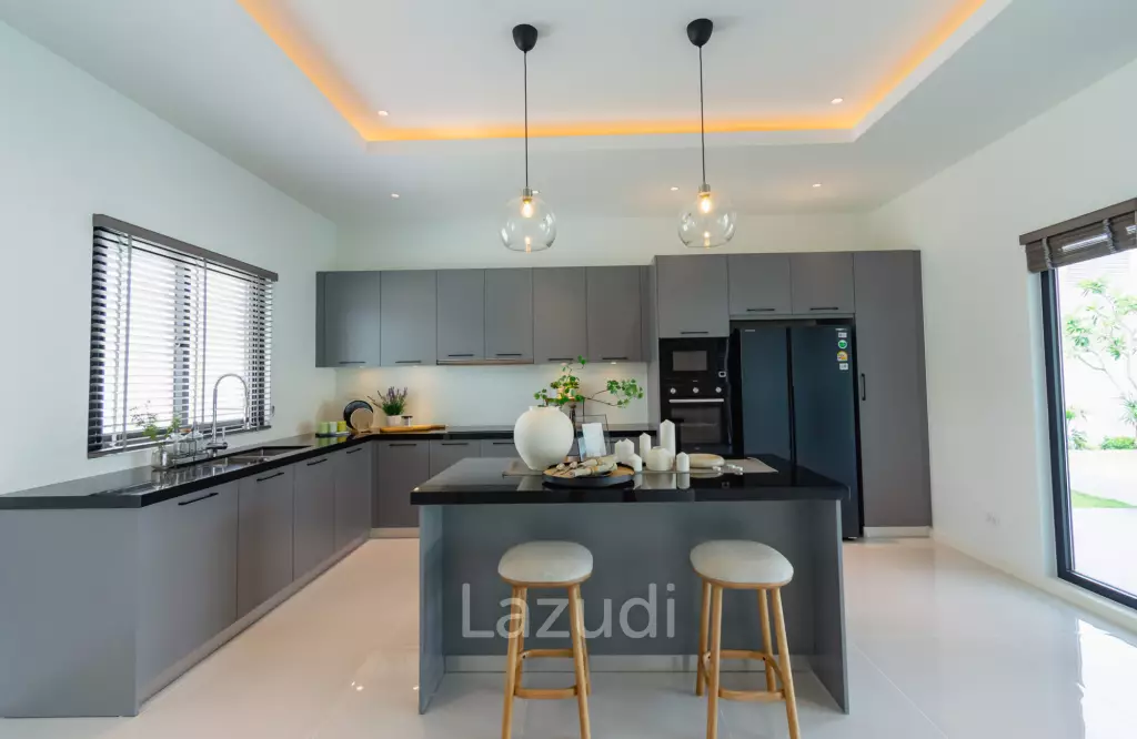 292 sqm pool villa in Aria 3 Hua Hin, Thap Tai