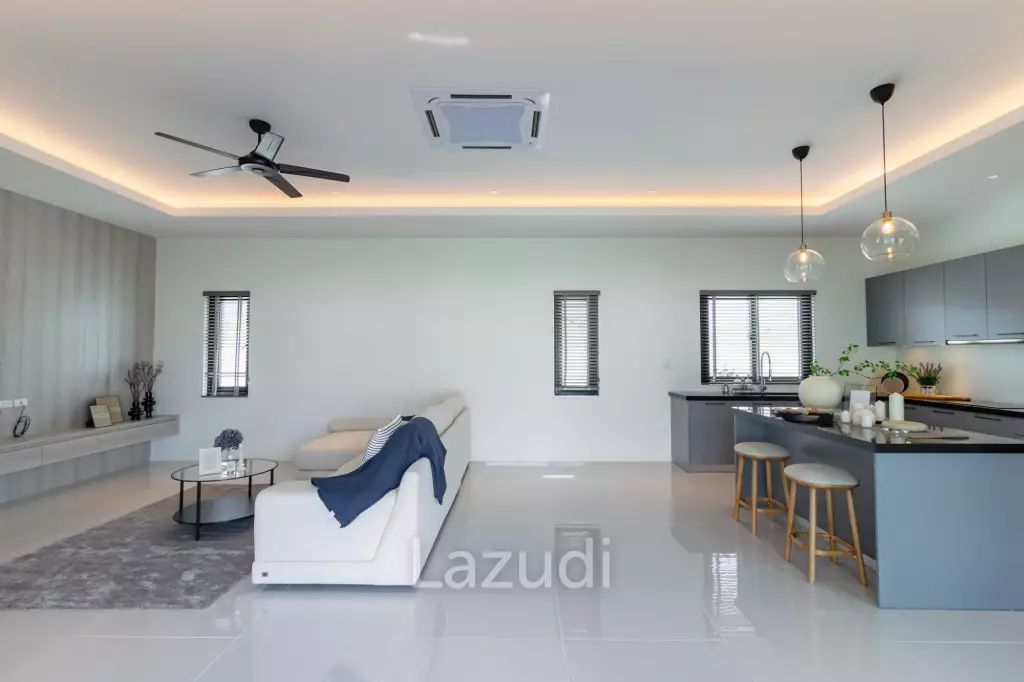 292 sqm pool villa in Aria 3 Hua Hin, Thap Tai