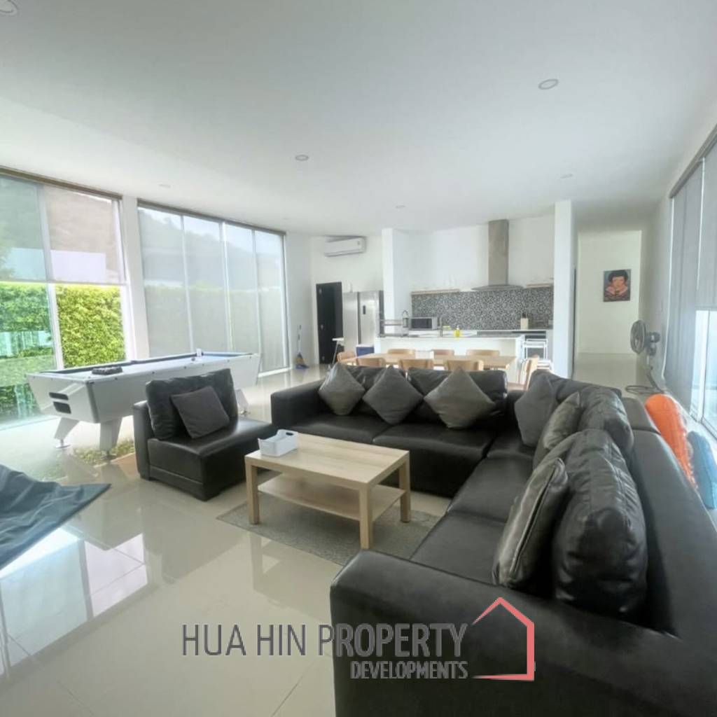 PHU MONTRA K-HAAD  : 4 bed luxury pool villa