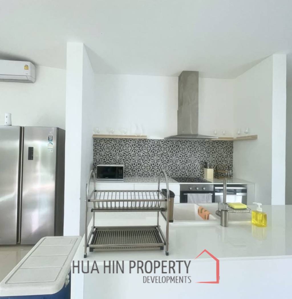 PHU MONTRA K-HAAD  : 4 bed luxury pool villa