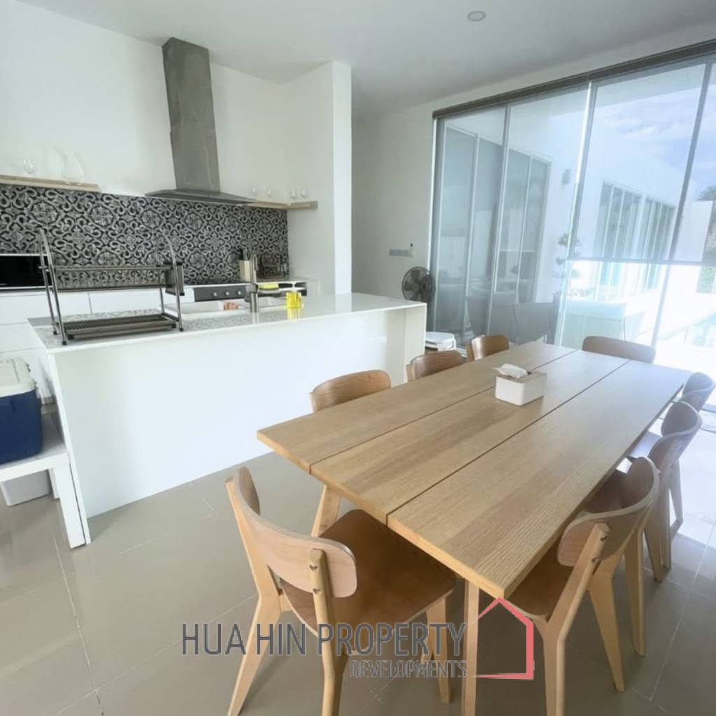 PHU MONTRA K-HAAD  : 4 bed luxury pool villa