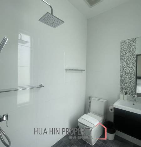 PHU MONTRA K-HAAD  : 4 bed luxury pool villa
