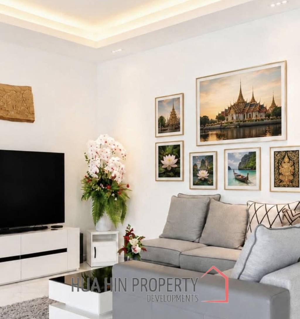 PALM AVENUE  : 3 bed luxury pool villa