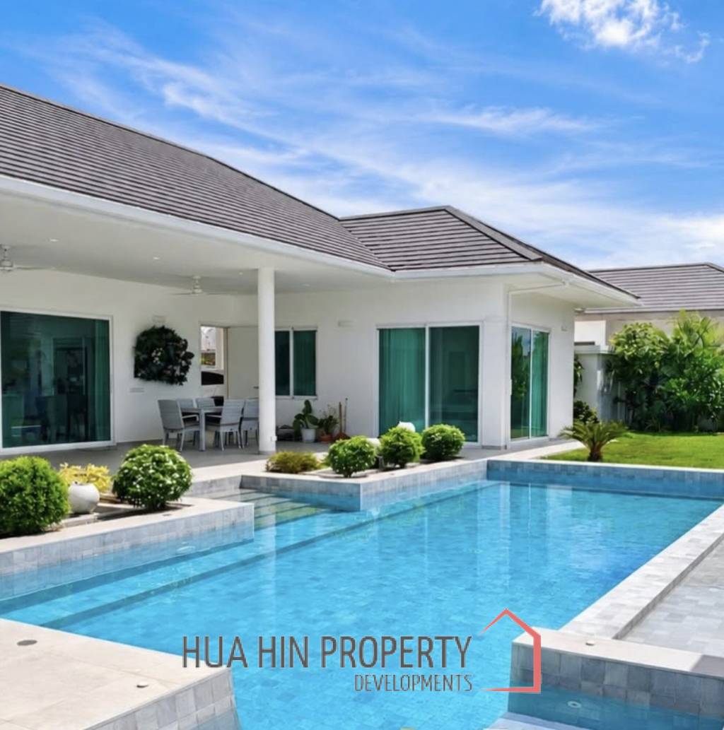 PALM AVENUE  : 3 bed luxury pool villa