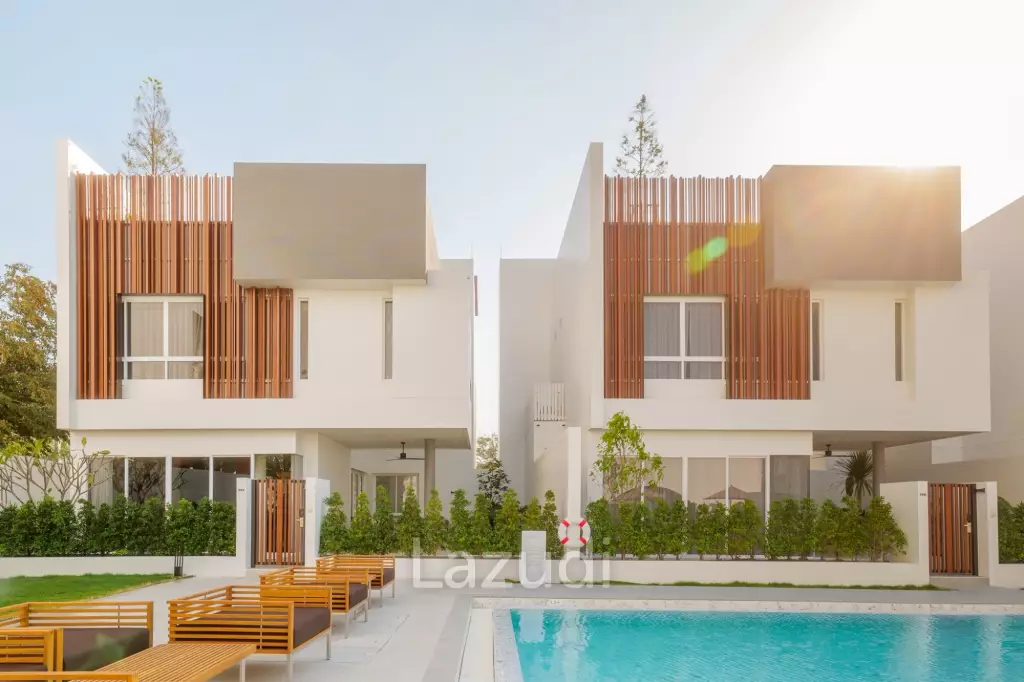 Veranda Pool Villa Hua Hin Cha Am : 3BR with direct Beach Access.