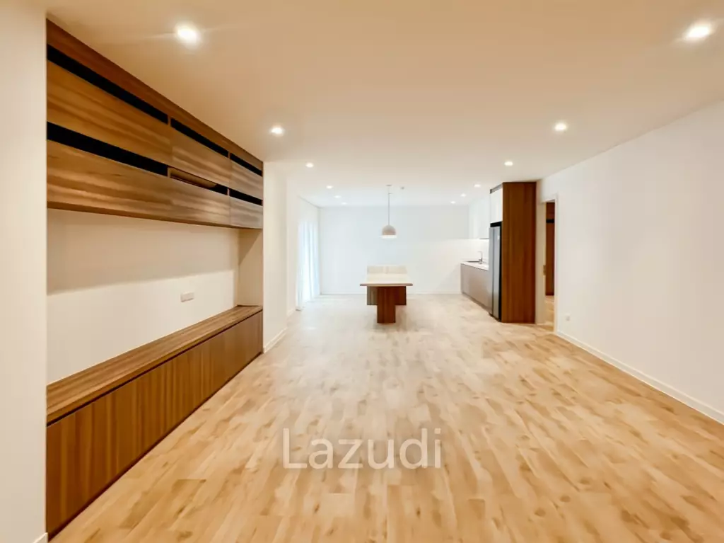 Unbeatable Value: Massive 134 sqm Condo in Central Hua Hin