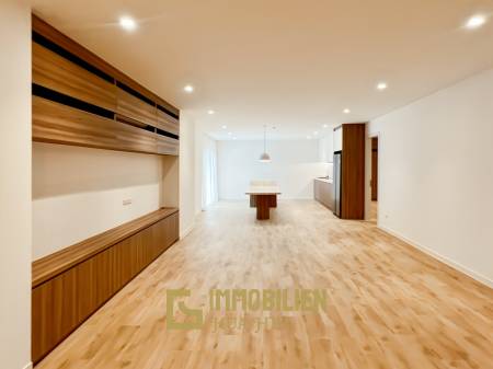Unbeatable Value: Massive 134 sqm Condo in Central Hua Hin