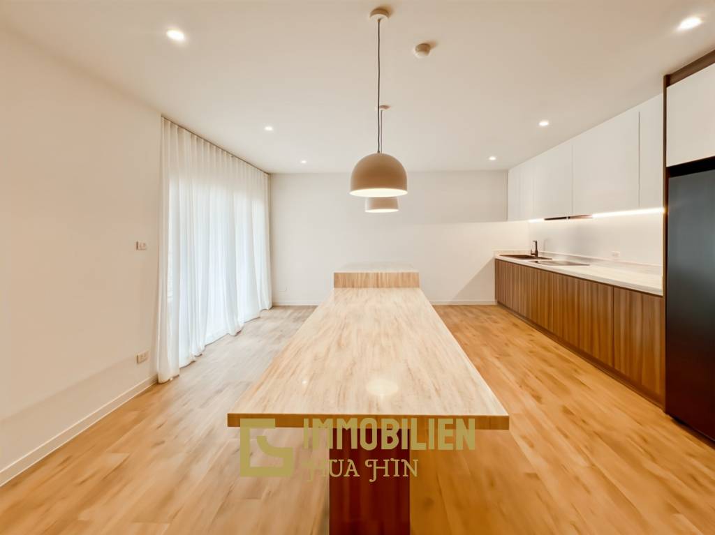 Unbeatable Value: Massive 134 sqm Condo in Central Hua Hin
