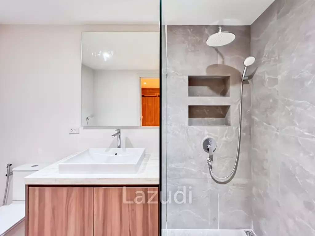 Unbeatable Value: Massive 134 sqm Condo in Central Hua Hin
