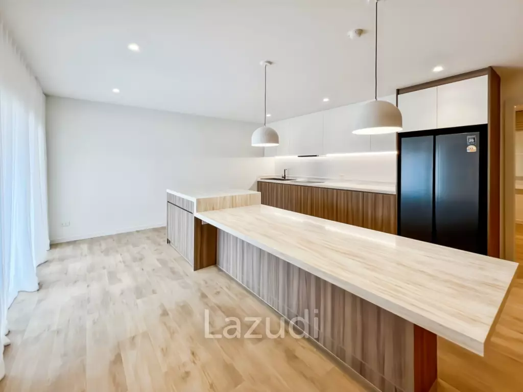 Unbeatable Value: Massive 134 sqm Condo in Central Hua Hin