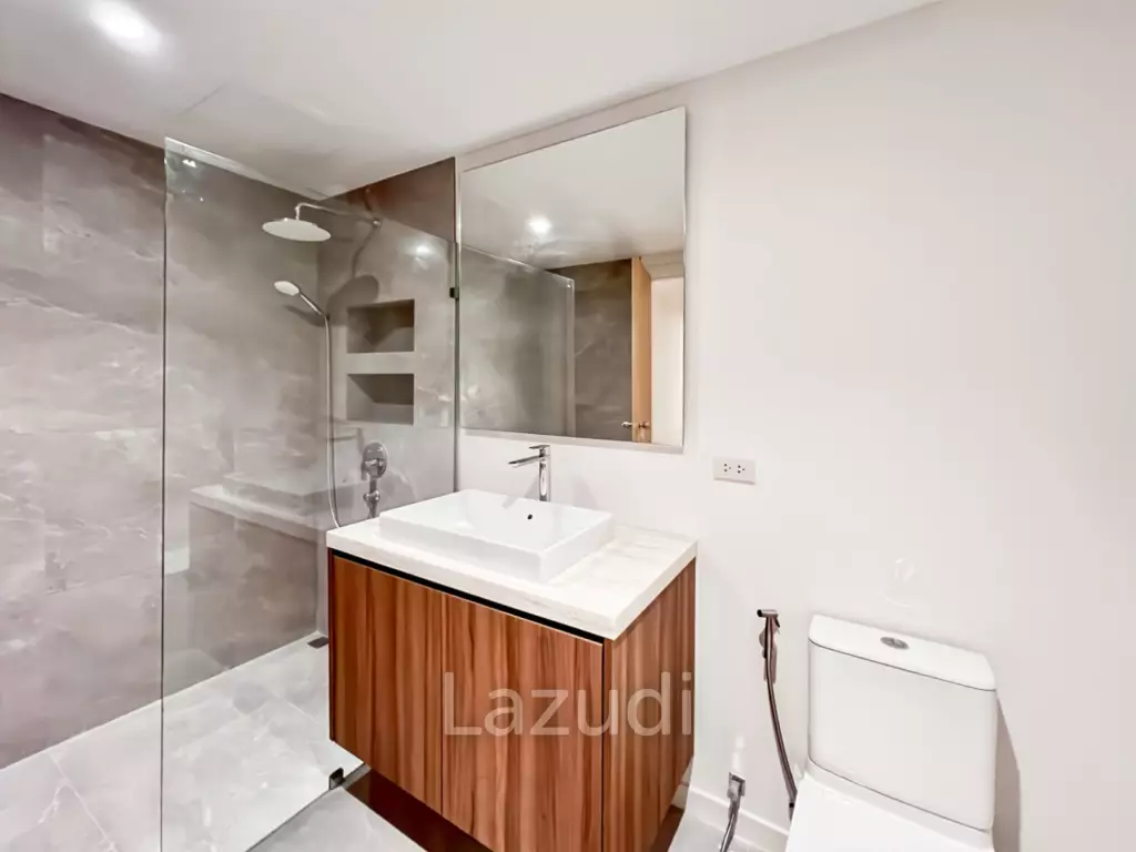 Unbeatable Value: Massive 134 sqm Condo in Central Hua Hin