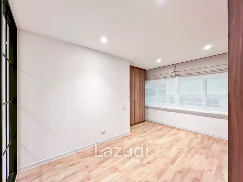 Unbeatable Value: Massive 134 sqm Condo in Central Hua Hin