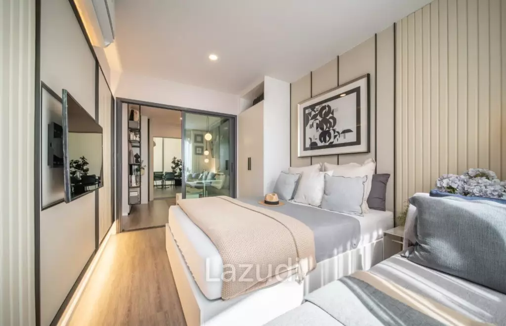 Modern 34.75 sqm 1 Bedroom Condo on 8th Floor at Blue Sukhumvit 89 Bang Chak Bangkok
