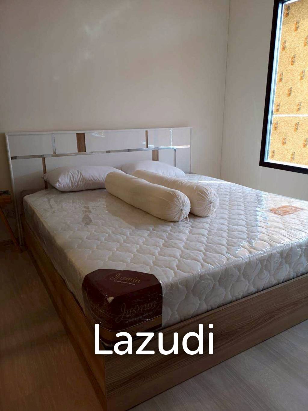 31st Floor 29 sqm 1 Bedroom Condo at Life Asoke Bang Kapi Bangkok