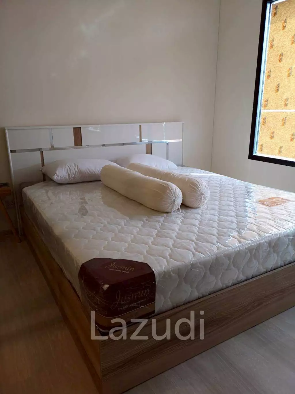 31st Floor 29 sqm 1 Bedroom Condo at Life Asoke Bang Kapi Bangkok