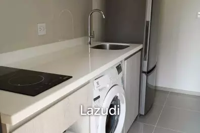 31st Floor 29 sqm 1 Bedroom Condo at Life Asoke Bang Kapi Bangkok