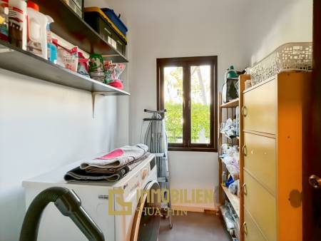 The Heights 2: 4-BR Villa with Pool and Garden