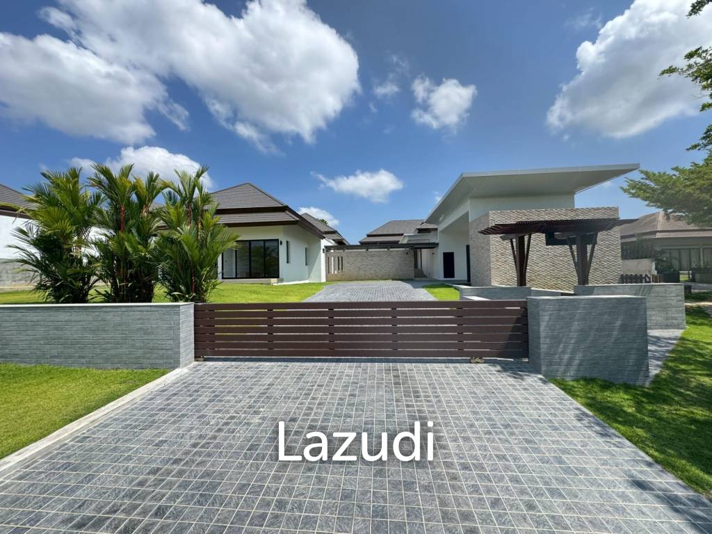 780 sqm modern 4 bedroom pool villa in Baan CoCoon Kathu Phuket freehold