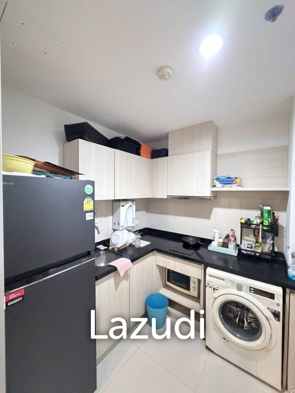 55 sqm 2 Bedroom Condo on 17th Floor at Rhythm Sathorn - Narathiwas Bangkok
