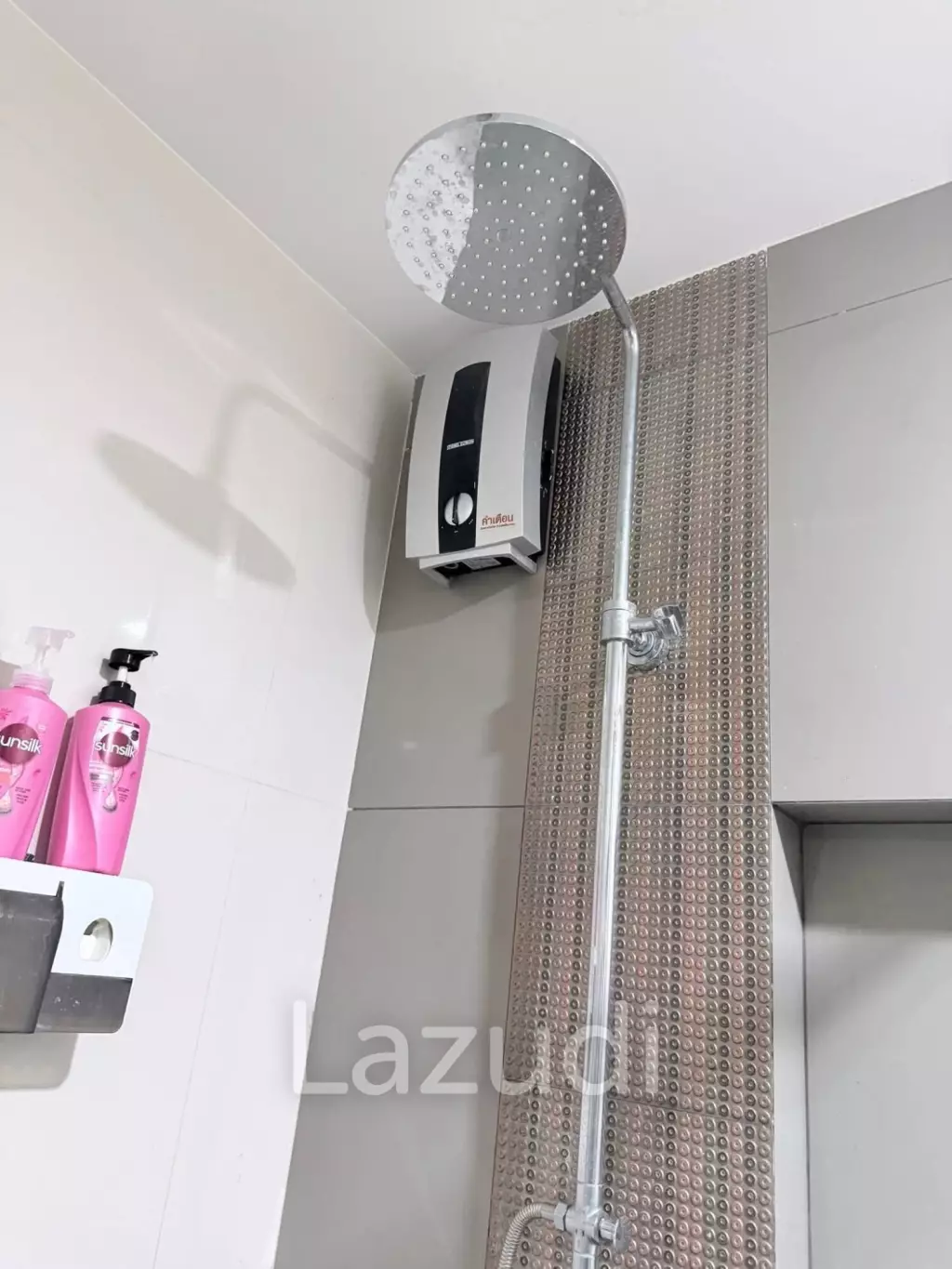 55 sqm 2 Bedroom Condo on 17th Floor at Rhythm Sathorn - Narathiwas Bangkok
