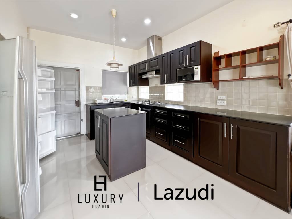 356 metro cuadrado 3 ` 3 Baño Villa de Alquiler
