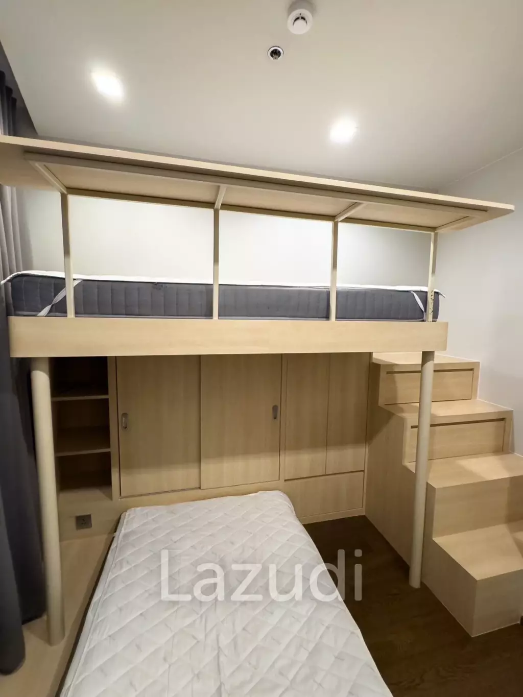 37F 47 sqm 2 Bedroom Condo at Ideo Q Victory Ratchathewi Bangkok