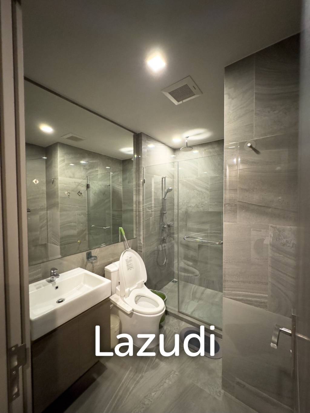 37F 47 sqm 2 Bedroom Condo at Ideo Q Victory Ratchathewi Bangkok