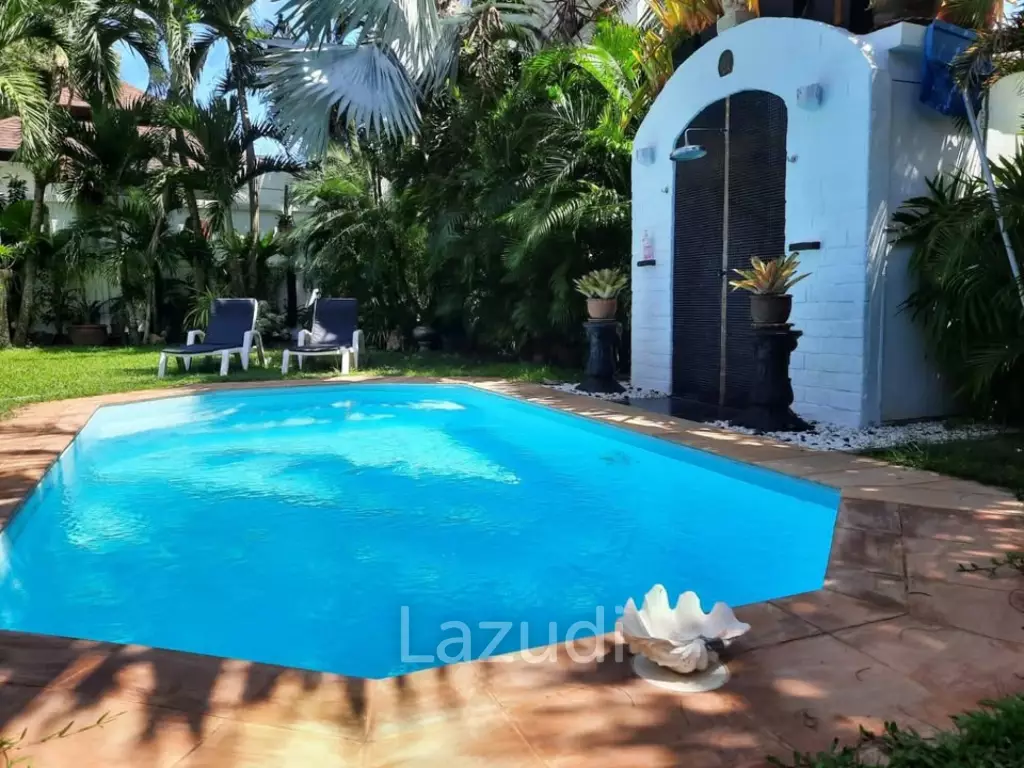 2-Bedroom Pool Villa for Rent in Soi Saiyuan, Rawai