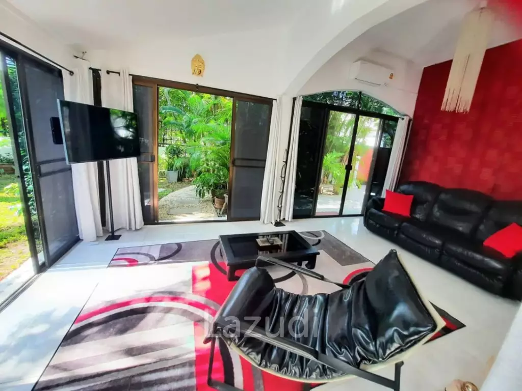 2-Bedroom Pool Villa for Rent in Soi Saiyuan, Rawai