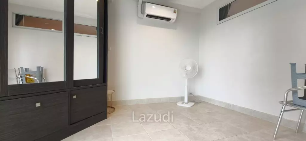 Charming 2-Bedroom Sea View Condo for Rent at Jomtien Beach