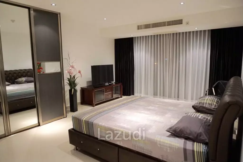 คอนโด 2 ห้องนอนสุดหรูสไตล์โอเอซิสเขตร้อนที่เดอะพาร์คจอมเทียน