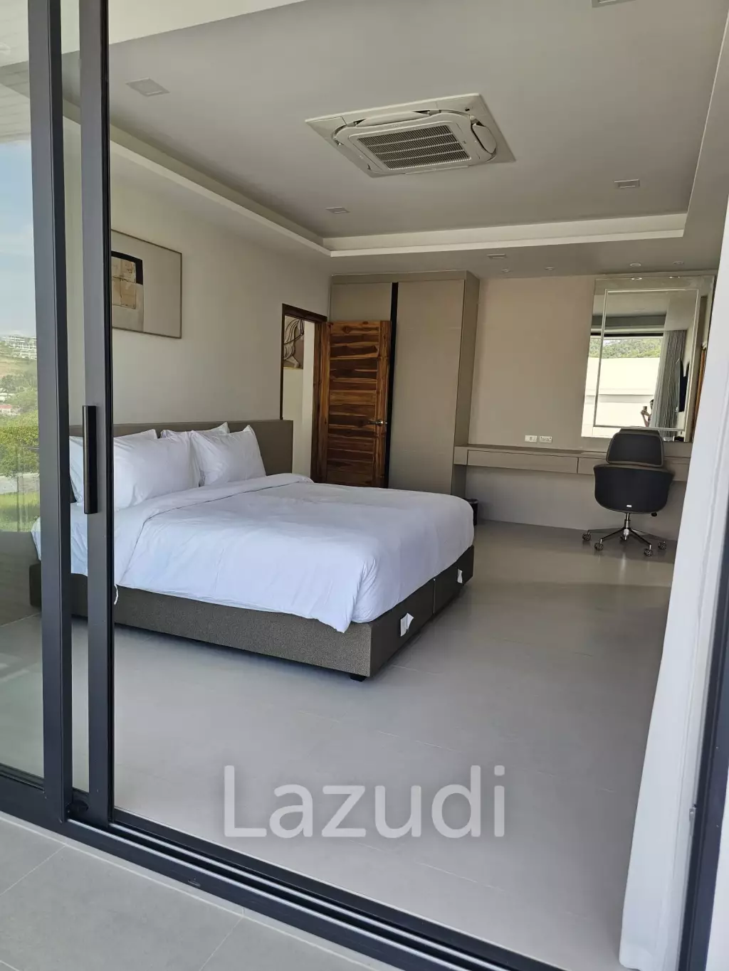 Brand New 3-Bedroom Modern Villa with Partial Sea Views in Plai Laem