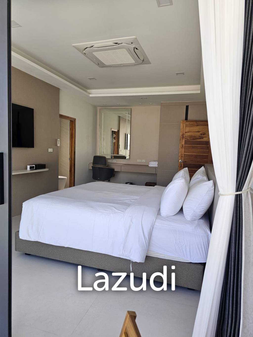 Brand New 3-Bedroom Modern Villa with Partial Sea Views in Plai Laem