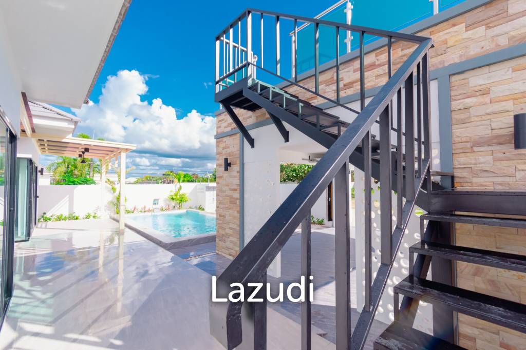293 sqm modern pool villa in Cha-Am Blue Sky project