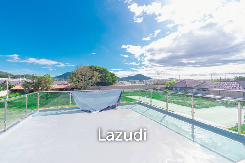 293 sqm modern pool villa in Cha-Am Blue Sky project
