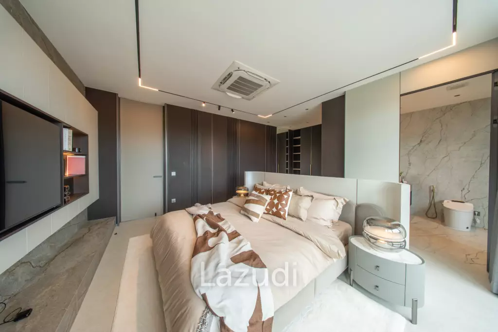 Luxury Smart Home Villa with High Ceilings – 387 SQ.M at Villa Solara