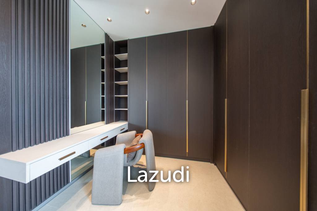 Luxury Smart Home Villa with High Ceilings – 387 SQ.M at Villa Solara