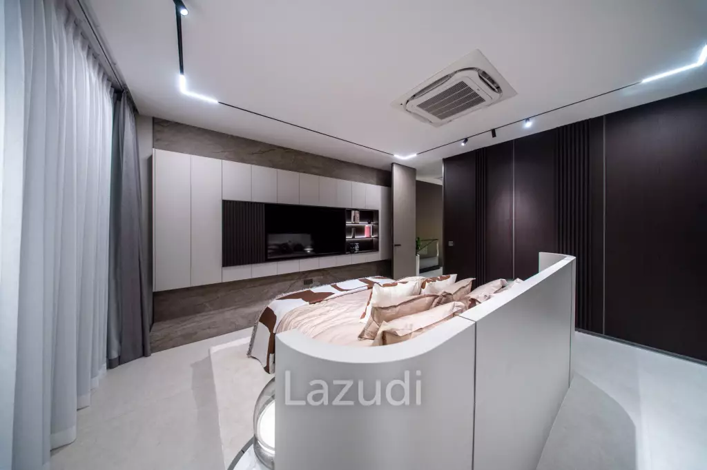 Luxury Smart Home Villa with High Ceilings – 387 SQ.M at Villa Solara