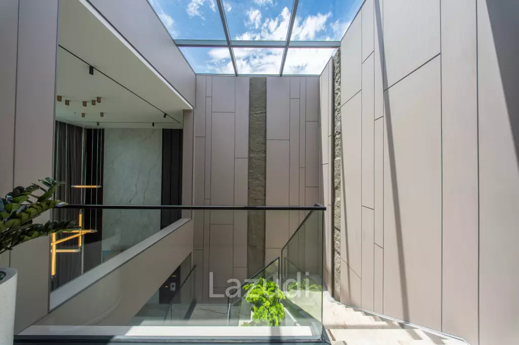 Luxury Smart Home Villa with High Ceilings – 387 SQ.M at Villa Solara