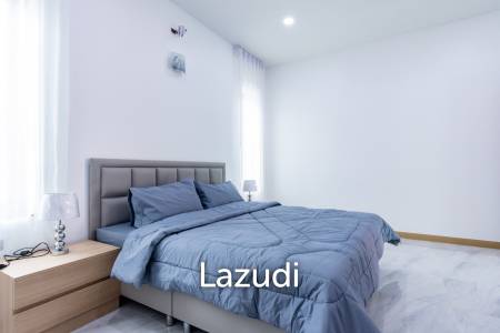 225 sqm Modern Pool Villa with Rooftop Terrace in Hua Hin City