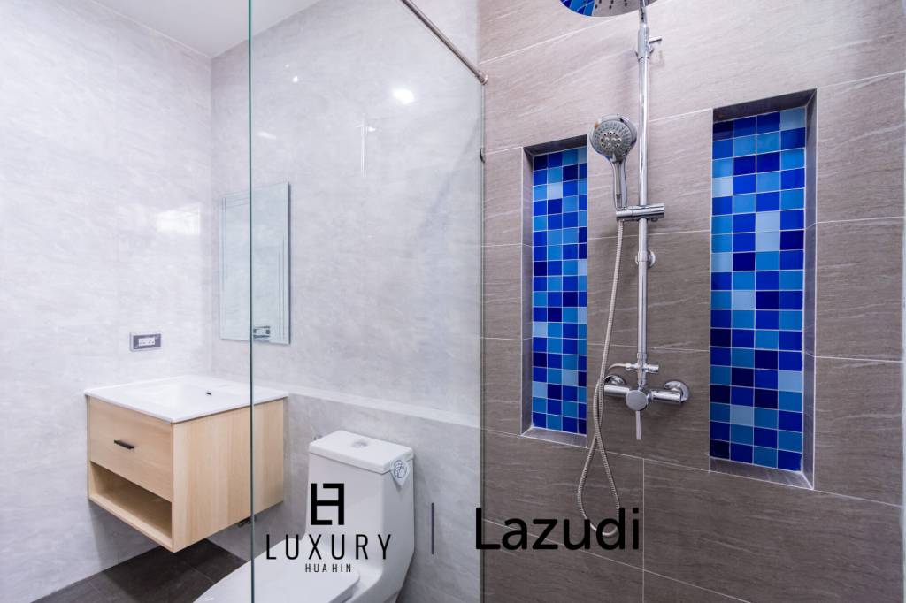 355 qm 3 Bett 3 Bad Villa Für Verkauf