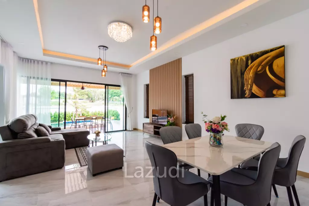 225 sqm Modern Pool Villa with Rooftop Terrace in Hua Hin City