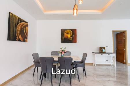225 sqm Modern Pool Villa with Rooftop Terrace in Hua Hin City