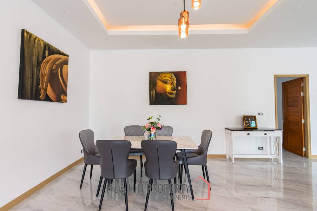 225 sqm Modern Pool Villa with Rooftop Terrace in Hua Hin City